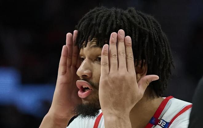 季后赛区五大伤害首发球员引关注