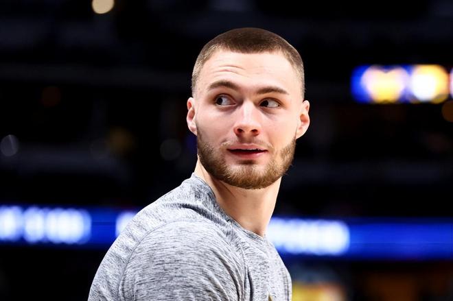 季后赛区五大伤害首发球员引关注