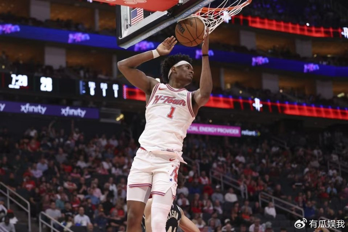 杜兰特里程碑之夜 火箭力克76人 申京表现引担忧